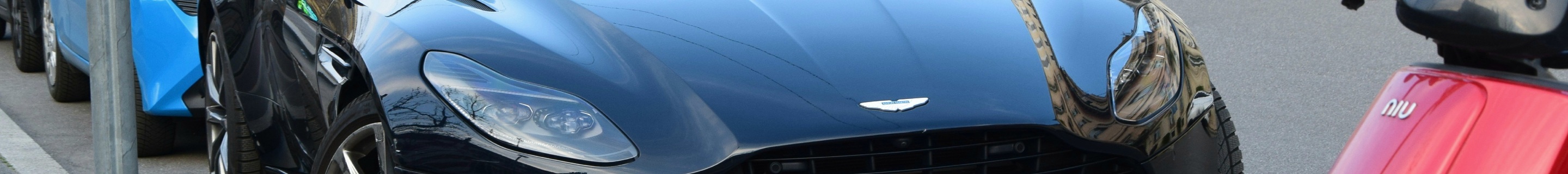 Aston Martin DB11 V8