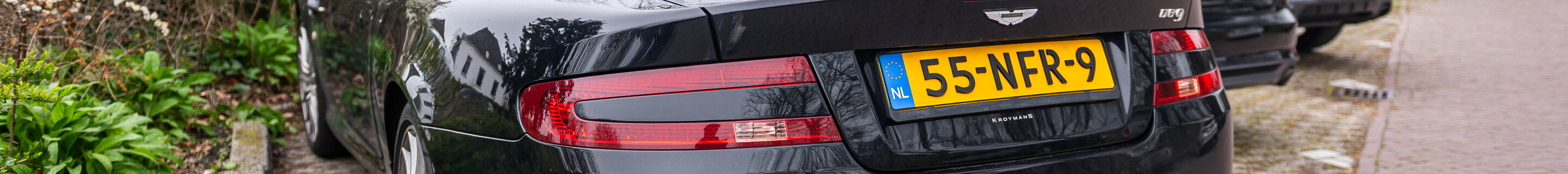 Aston Martin DB9 Volante