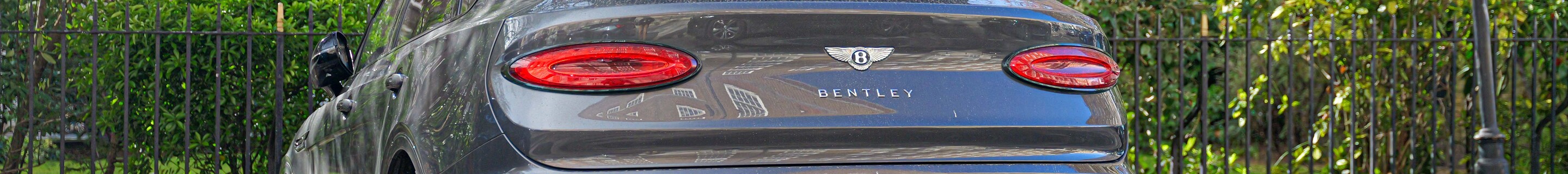 Bentley Bentayga V8 S 2022