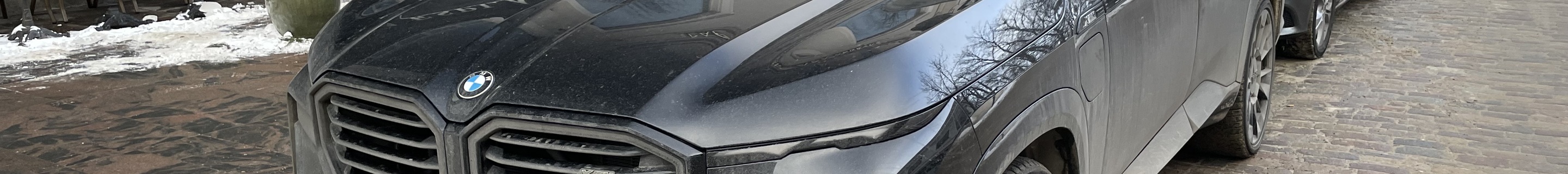 BMW XM G09