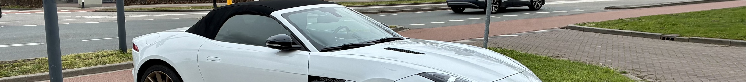 Jaguar F-TYPE S Convertible