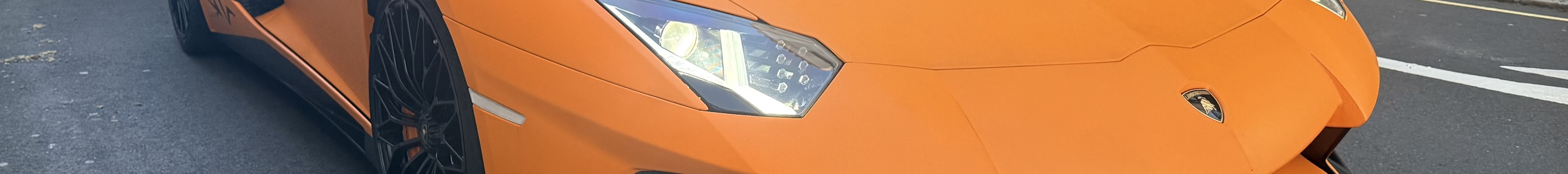 Lamborghini Aventador LP750-4 SuperVeloce Roadster