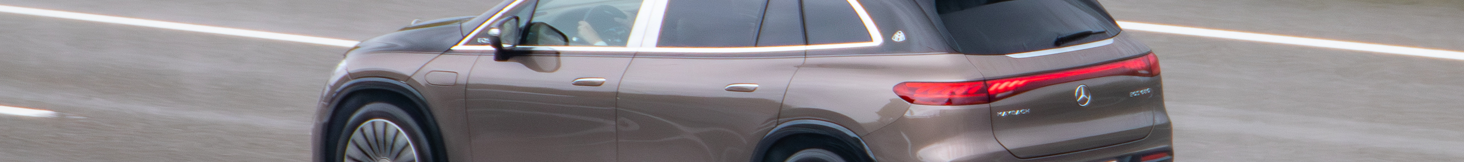 Mercedes-Maybach EQS 680 SUV