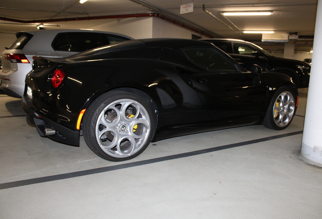 Alfa Romeo 4C Coupé