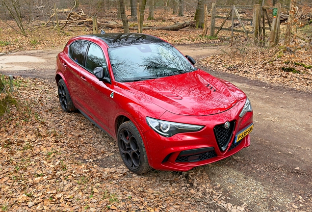 Alfa Romeo Stelvio Quadrifoglio 2020
