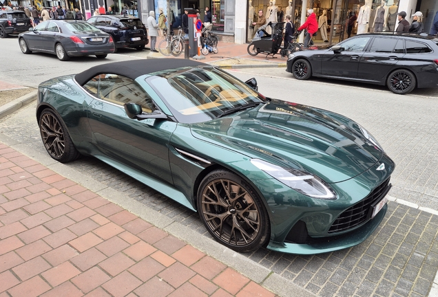 Aston Martin DB12 Volante