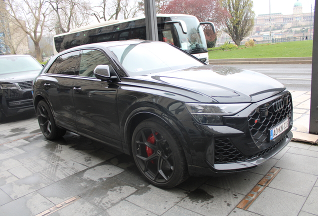 Audi RS Q8 2024
