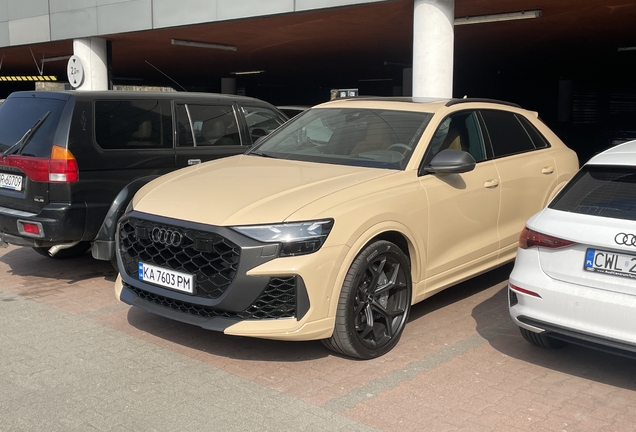 Audi RS Q8 2024