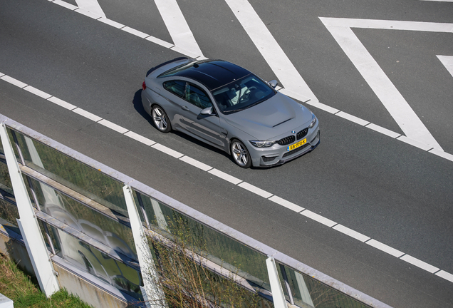 BMW M4 F82 CS