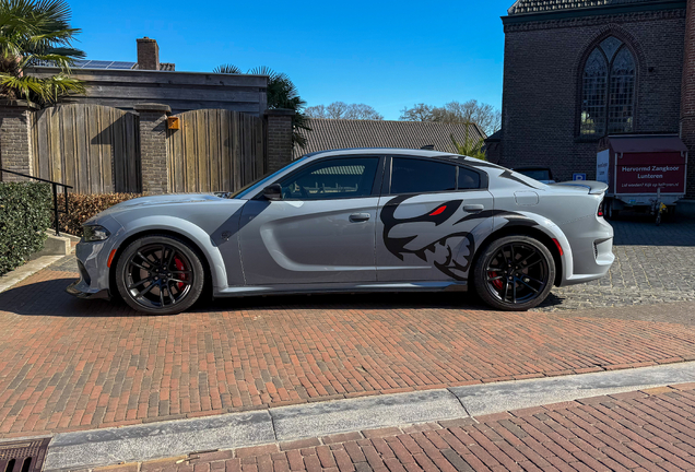 Dodge Charger SRT Hellcat Widebody