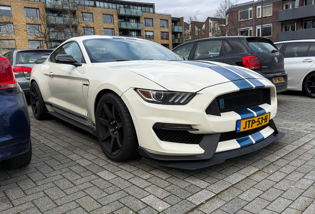Ford Mustang Shelby GT350 2015