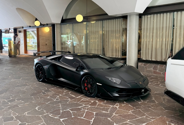 Lamborghini Aventador LP770-4 SVJ Roadster