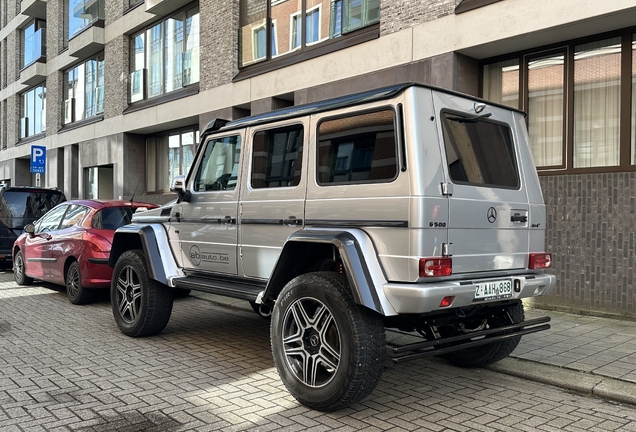 Mercedes-Benz G 500 4X4²