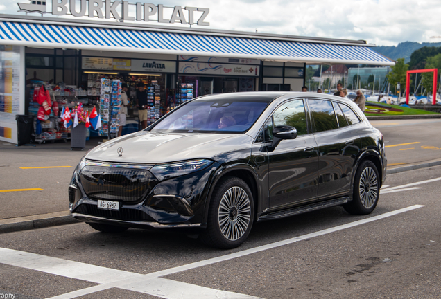 Mercedes-Maybach EQS 680 SUV