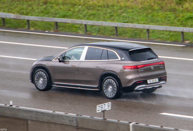 Mercedes-Maybach EQS 680 SUV