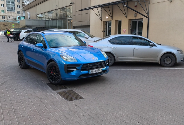 Porsche 95B Macan GTS MkII