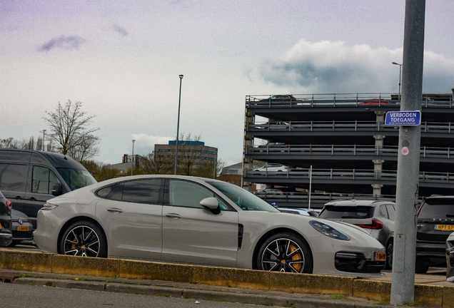 Porsche 971 Panamera Turbo S E-Hybrid MkI
