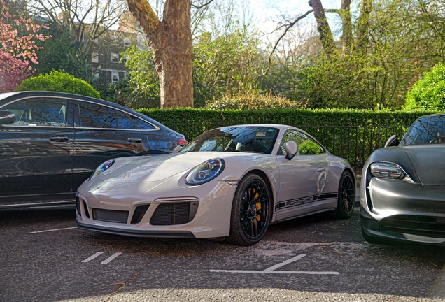 Porsche 991 Carrera GTS MkII