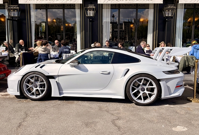 Porsche 992 GT3 RS MkI Weissach Package