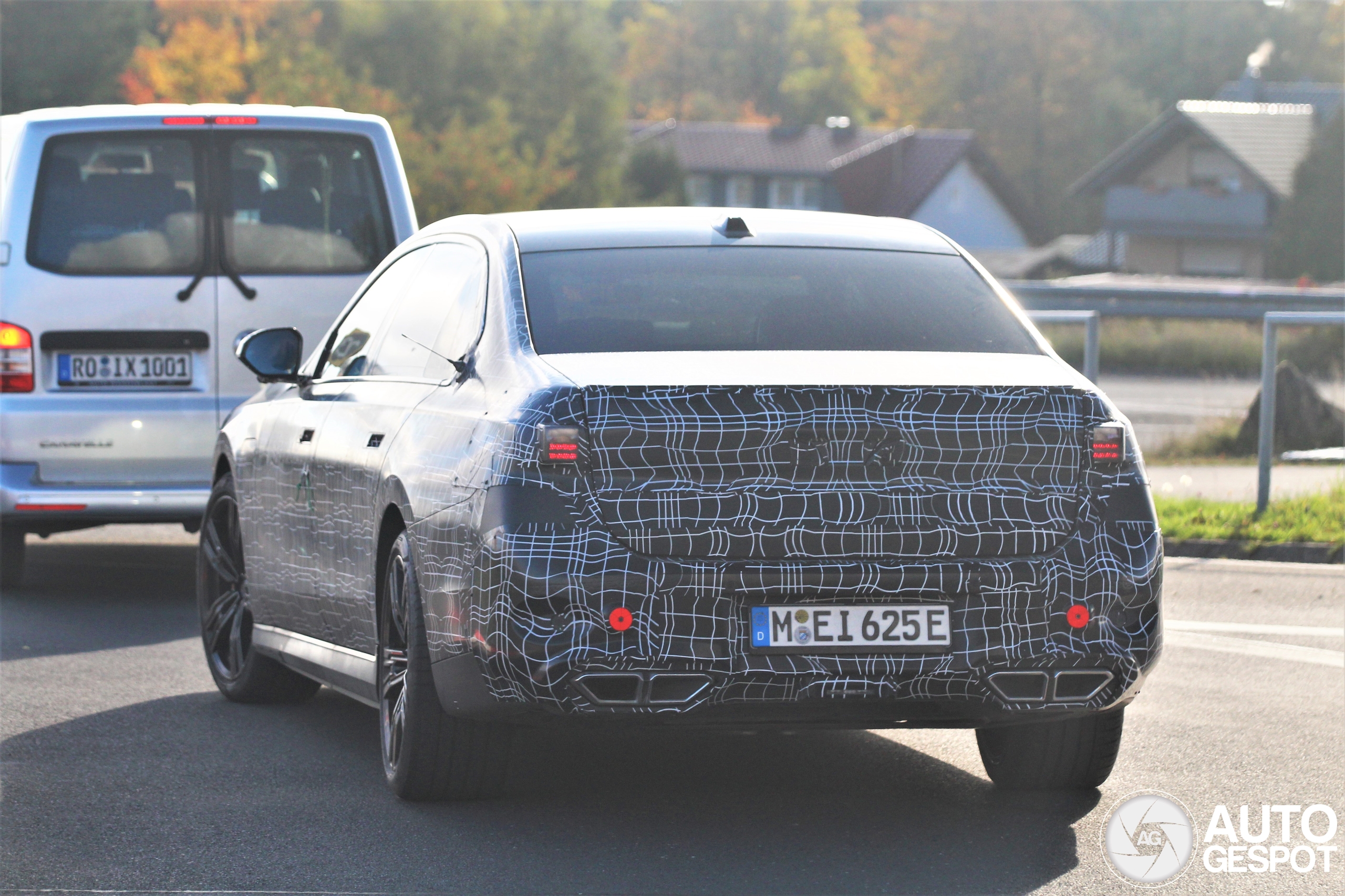 BMW M760e xDrive 2026