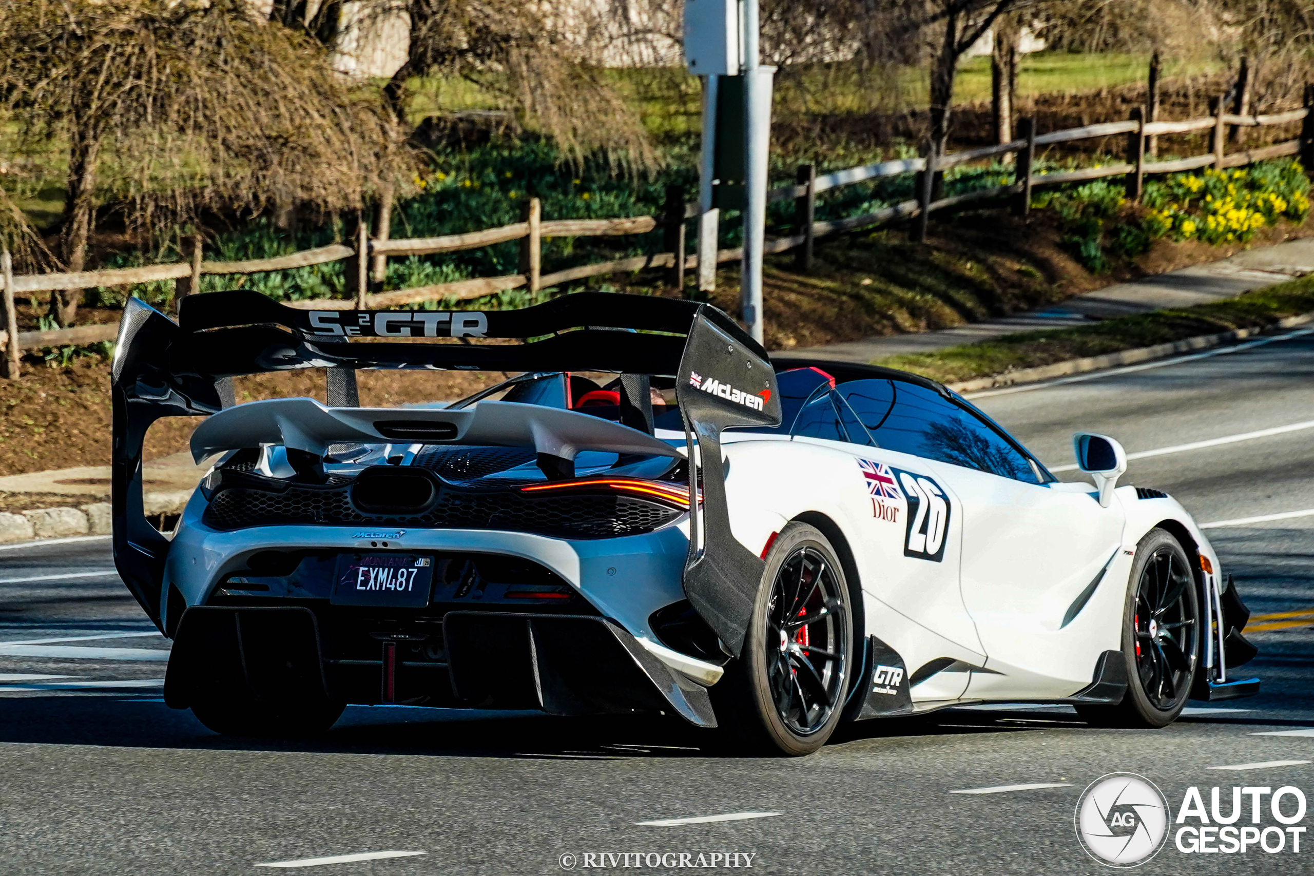 Is deze McLaren 750S Spider een slechte 1 april grap?