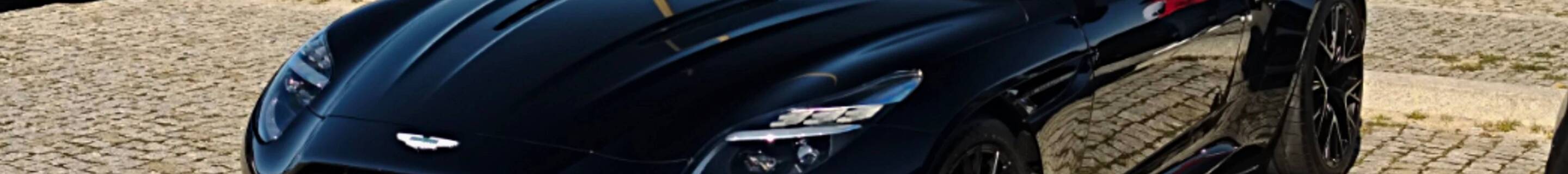 Aston Martin DB12 Volante