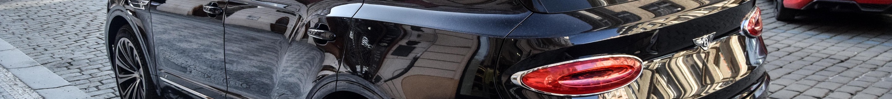 Bentley Bentayga V8 2021