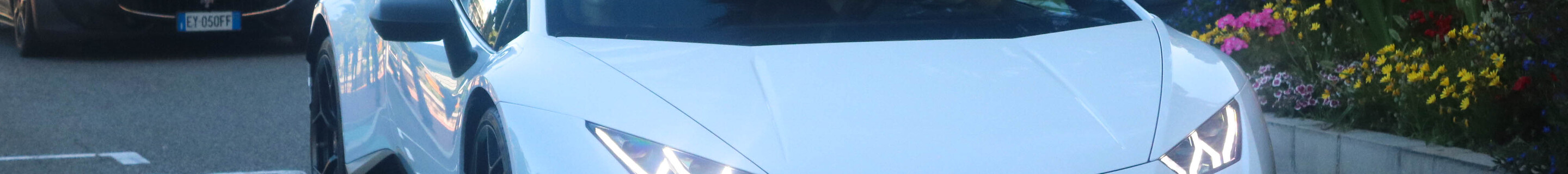 Lamborghini Huracán LP640-4 Performante