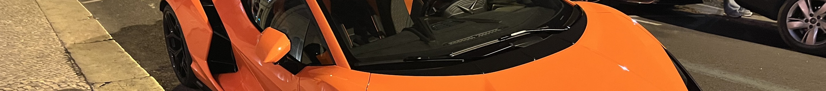 Lamborghini Revuelto