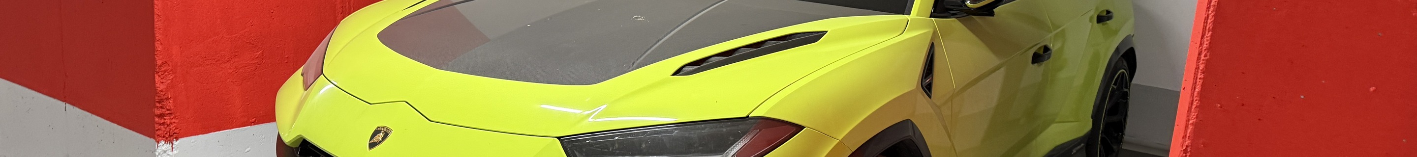 Lamborghini Urus Performante