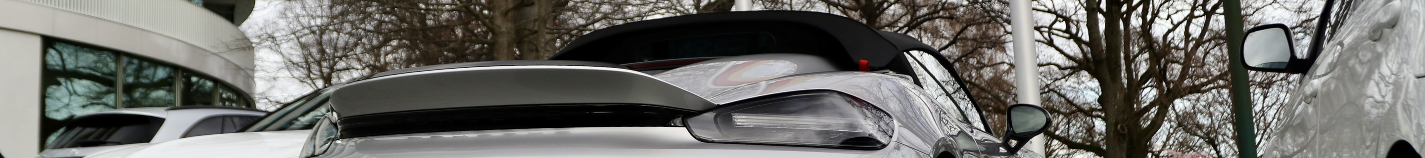 Porsche 718 Spyder RS Weissach Package