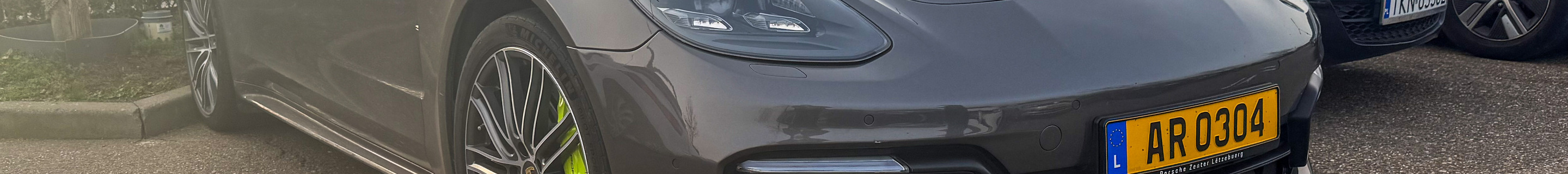 Porsche 971 Panamera Turbo S E-Hybrid Executive MkI