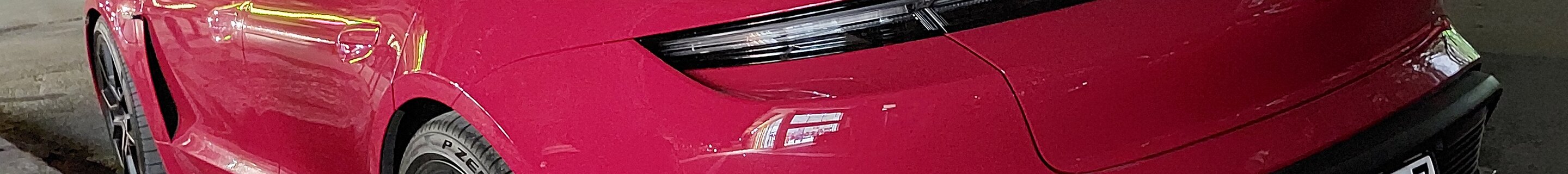 Porsche Taycan GTS Sport Turismo MkI