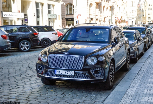 Bentley Bentayga V8 2021