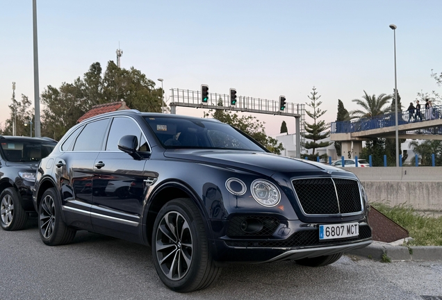 Bentley Bentayga V8