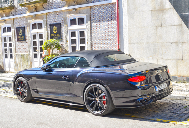 Bentley Continental GTC V8 2020