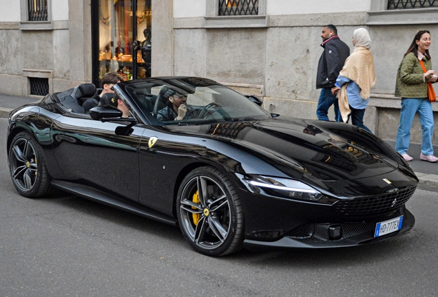 Ferrari Roma Spider