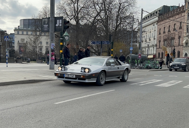 Lotus Turbo Esprit Investors Edition