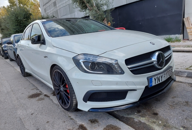 Mercedes-Benz A 45 AMG