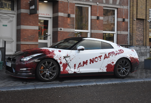 Nissan GT-R