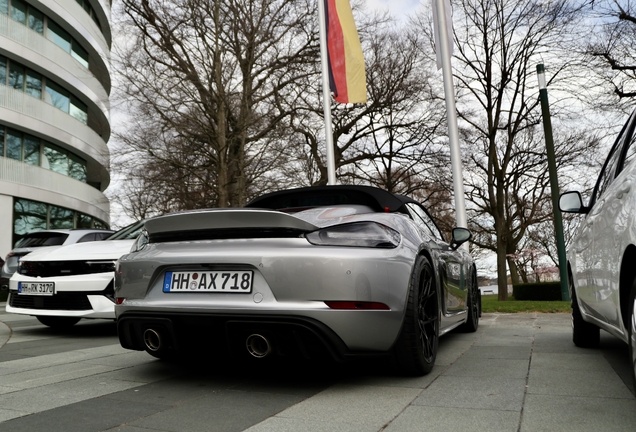 Porsche 718 Spyder RS Weissach Package