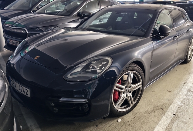 Porsche 971 Panamera GTS Sport Turismo MkI