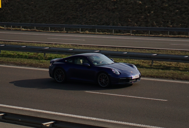 Porsche 992 Carrera 4S MkI