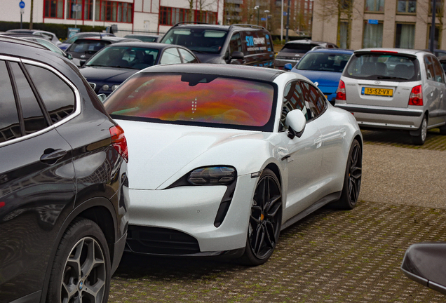 Porsche Taycan Turbo MkI