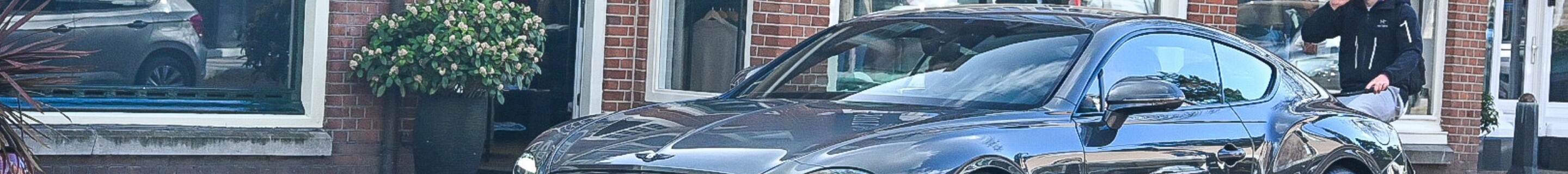 Bentley Continental GT 2025