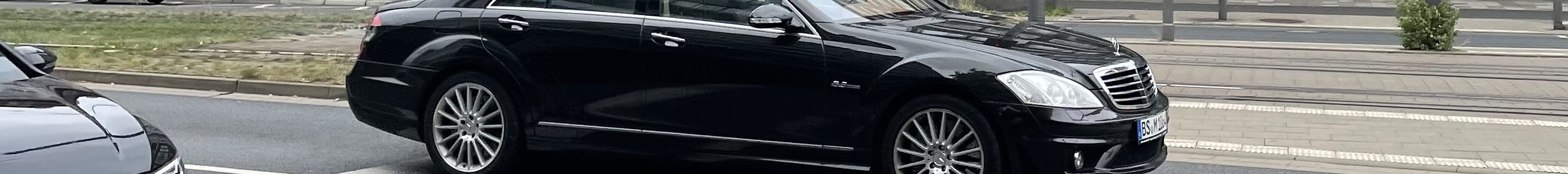 Mercedes-Benz S 63 AMG W221