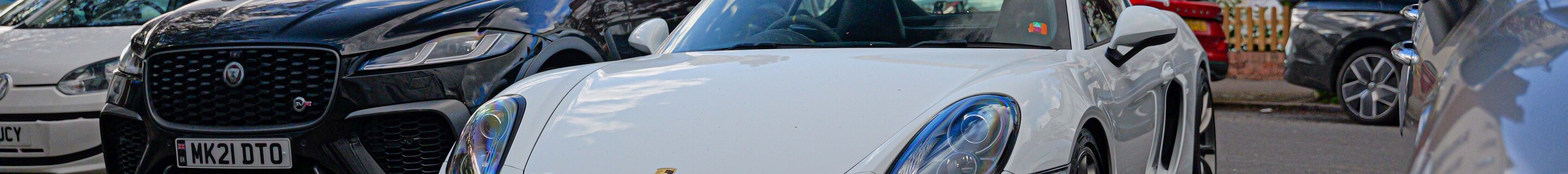 Porsche 981 Cayman GT4