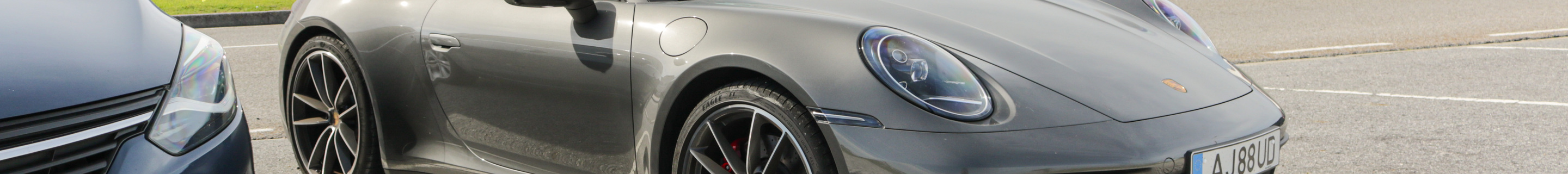 Porsche 992 Carrera 4S Cabriolet MkI