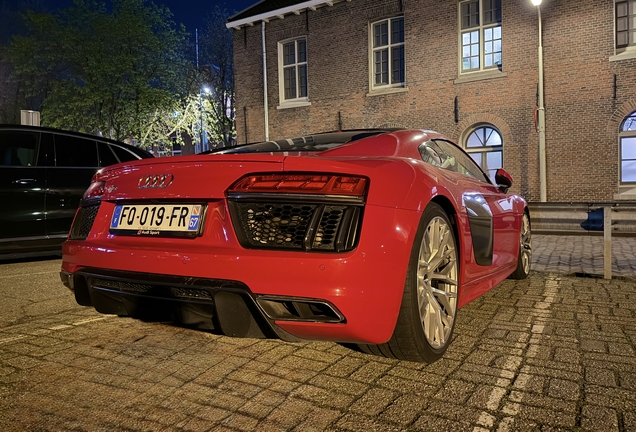 Audi R8 V10 2015
