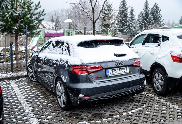 Audi RS3 Sportback 8V 2018